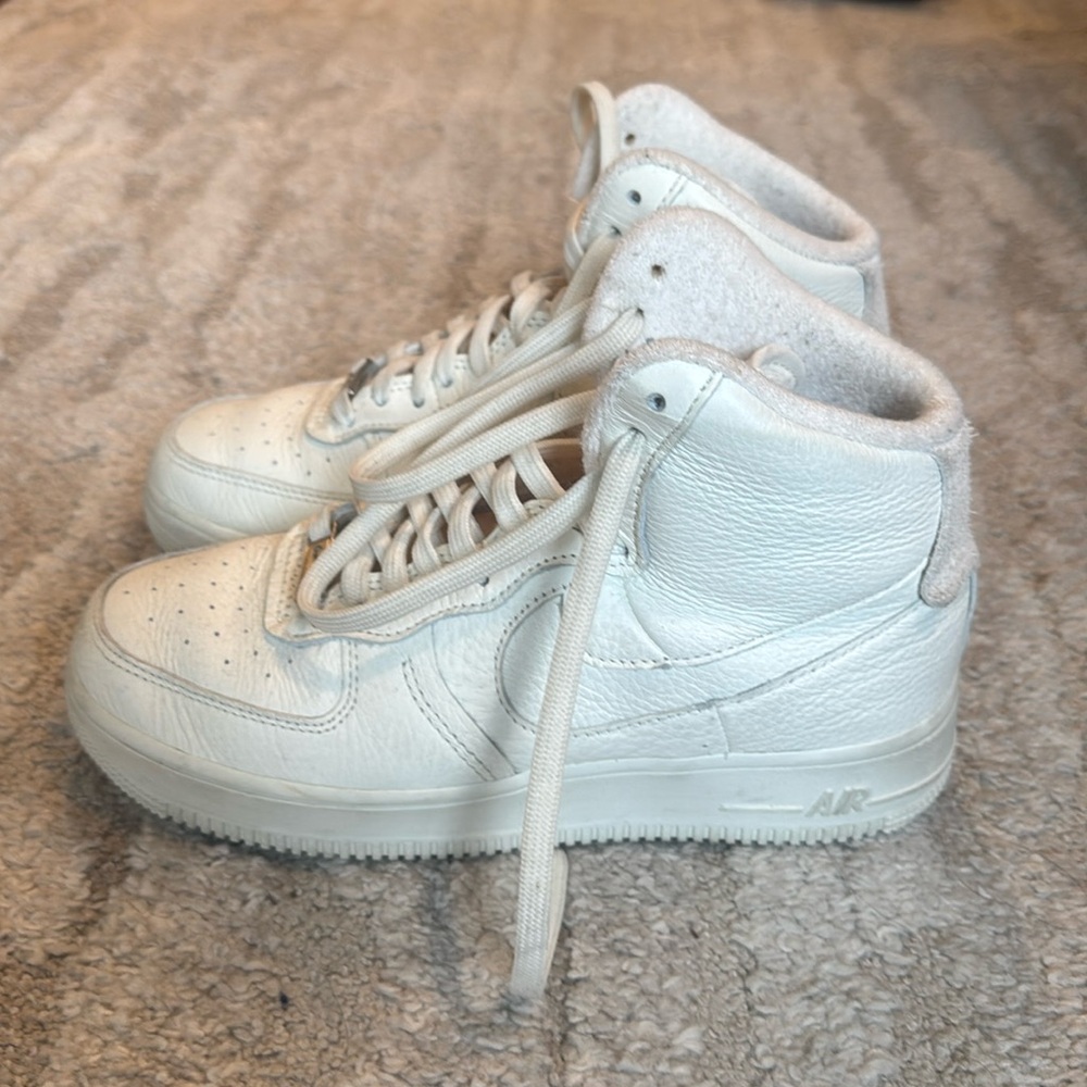 Women’s Nikes